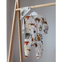 A man with a zipper Savanna