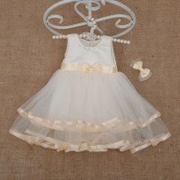 Julia's dress