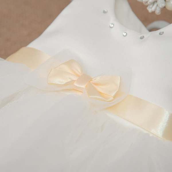 Julia's dress