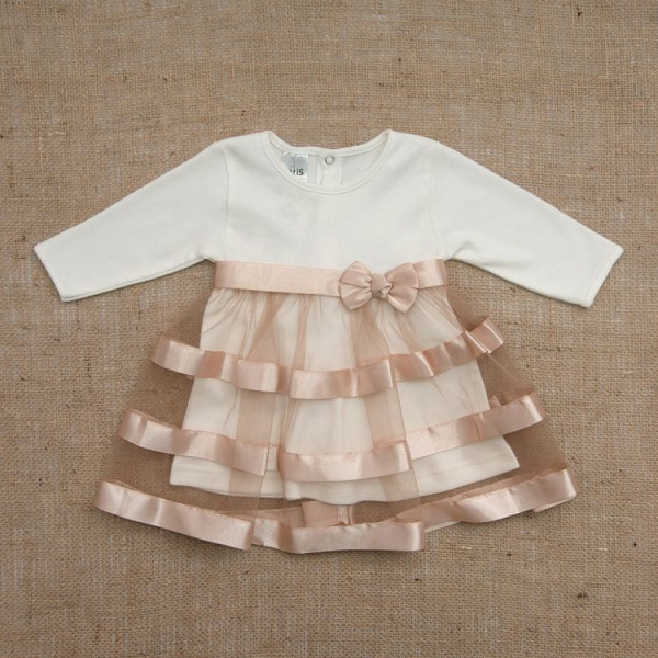 Lady's elegant dress sleeve