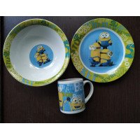 Interlock Minion 3-piece porcelain dinnerware set